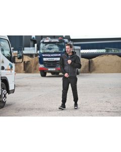 TUFFSTUFF HOWDEN HOODED BODYWARMER - Workwear Mid-Layer with ThermoFort Insulation, Zipped Chest Pockets