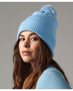 Beechfield Snowstar® Beanie with Pom-Pom – Dual Style of Cuffed or Slouch