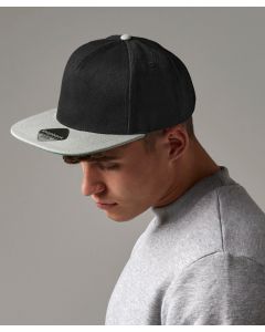 Beechfield Original Flat Peak Snapback – Classic 6 Panel Cap, Flat Peak, Green Underpeak, Retro Style Snapback, Stitched Ventilation