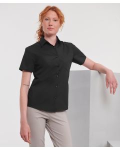 Russell Collection Women’s Short Sleeve Polycotton Easycare Poplin Shirt – Modern, Durable and Comfortable, Single-Button Collar