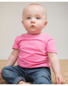 Larkwood Organic T-Shirt – Soft, Sustainable Comfort, Ribbed Neckline, Twin-Needle Stitching at Neck, Hem, and Sleeves