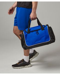 Quadra Teamwear Locker Bag – 30 L Holdall in Bold Colourways, Compact Size to Fit most Lockers, Protective Base Feet, Internal Baseboard