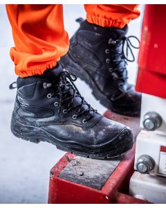 Regatta Safety Footwear Guardstone S7 Waterproof Hikers - Men’s Safety Boots, Steel Toe Cap, Midsole, Mid-Cut Collar