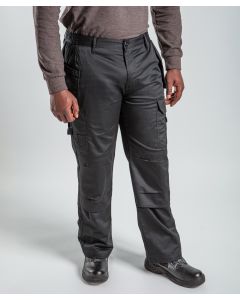 Pro RTX Tradesman Trousers with Multi-Pocket Design - Durable Zip, External Knee Pad