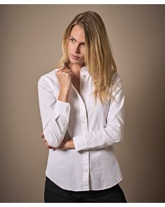 Tee Jays Women’s Perfect Oxford Shirt – Curved Hem & Box-Pleat Detail, Button Down Collar, Fused Collar and Cuffs