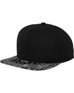 Flexfit By Yupoong Bandana Snapback – Bold Paisley Style, Premium Build, and Streetwear Comfort